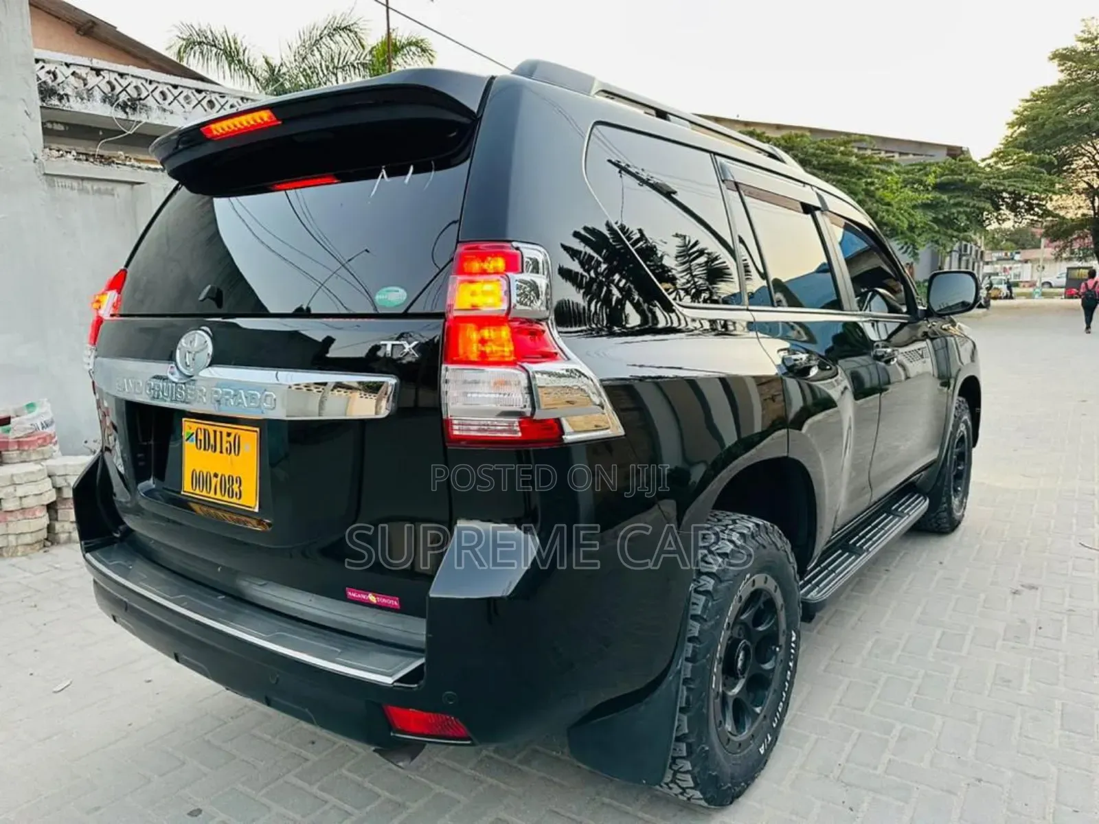 Toyota Land Cruiser Prado 2016 Black