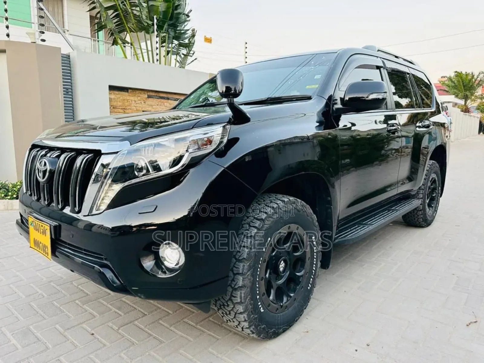 Toyota Land Cruiser Prado 2016 Black