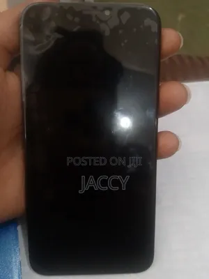 iPhone 11pro Kioo