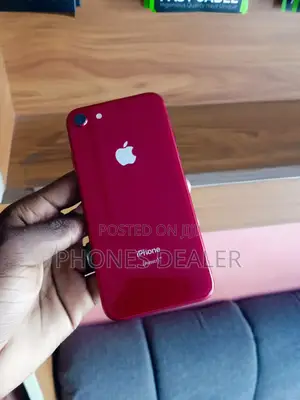 Apple iPhone 8 64 GB Red