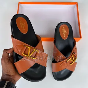 Extremely Leather Designed Men's Sandals or Sendo