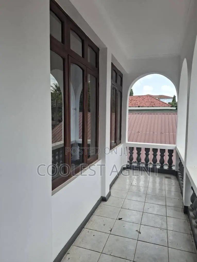 4bdrm House in Coolest Estate, Mikocheni for rent