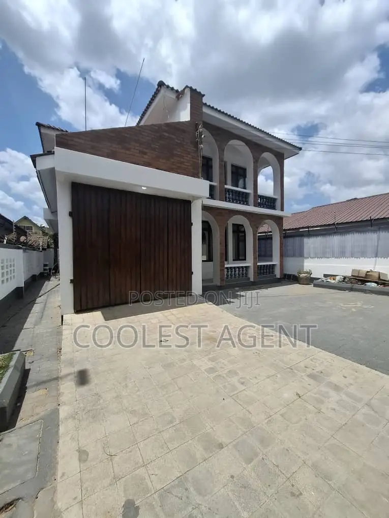4bdrm House in Coolest Estate, Mikocheni for rent