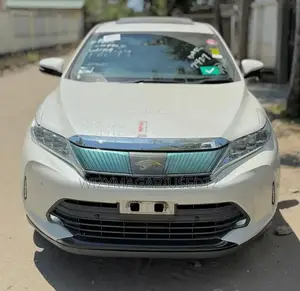 Toyota Harrier 2017 Pearl