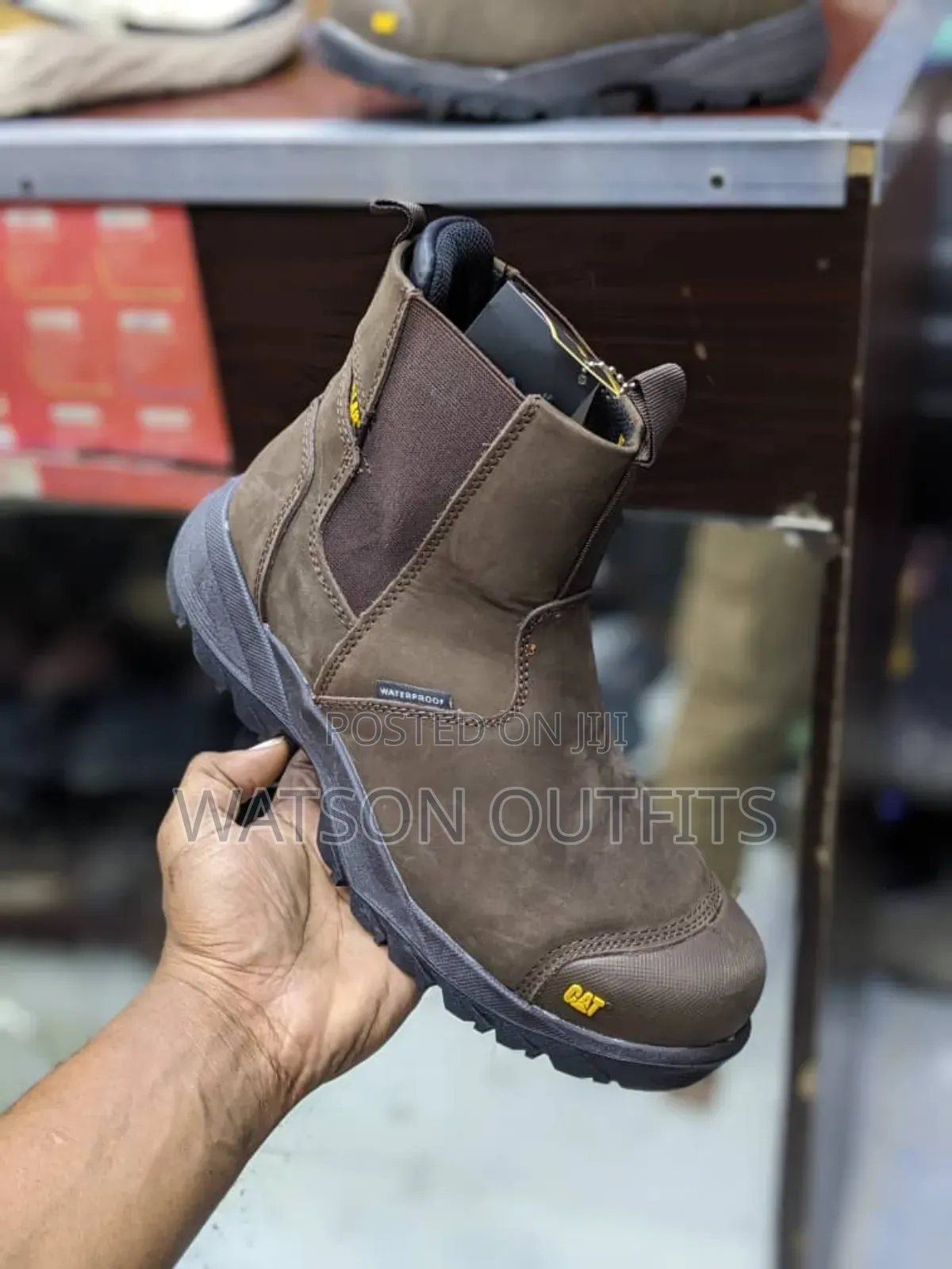 Safety Boots or Joggers With Totally Best Materials for Top Protection