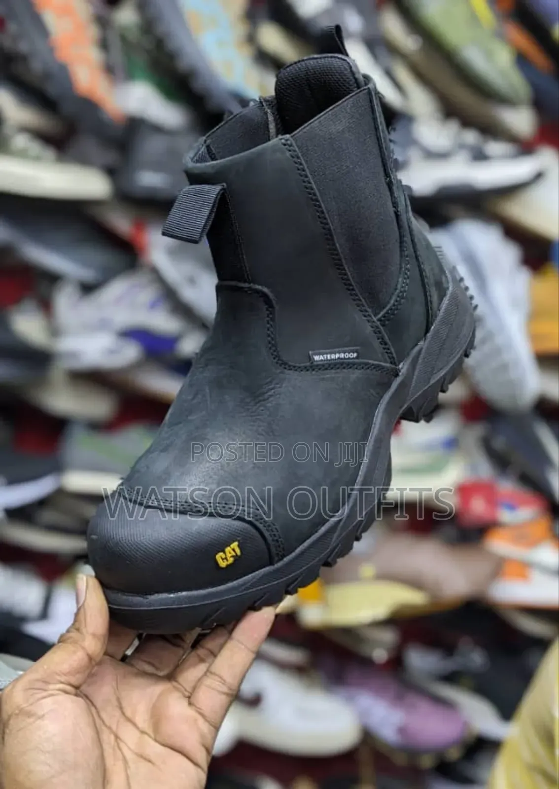 Safety Boots or Joggers With Totally Best Materials for Top Protection