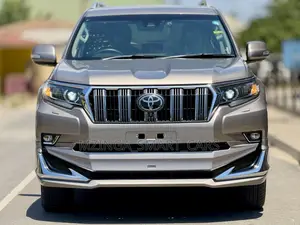 Toyota Land Cruiser Prado 2.7 2021 Gold