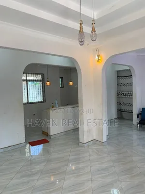 3bdrm House in Goba for sale