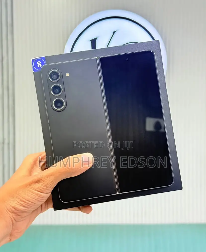 New Samsung Galaxy Z Fold 5 256 GB Black