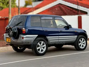 Toyota RAV4 Cabriolet 1998 Blue