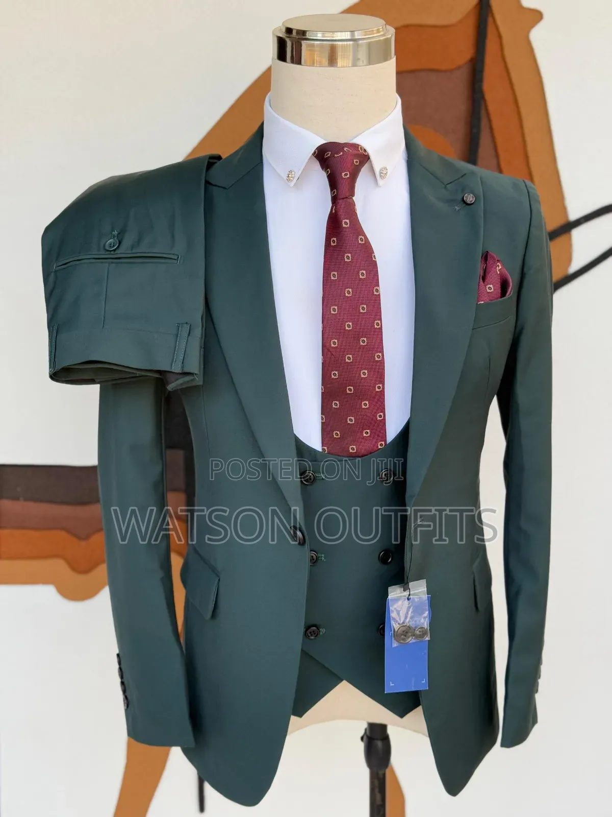 Men's Suits Very Very Fancy and Well Made or Designed