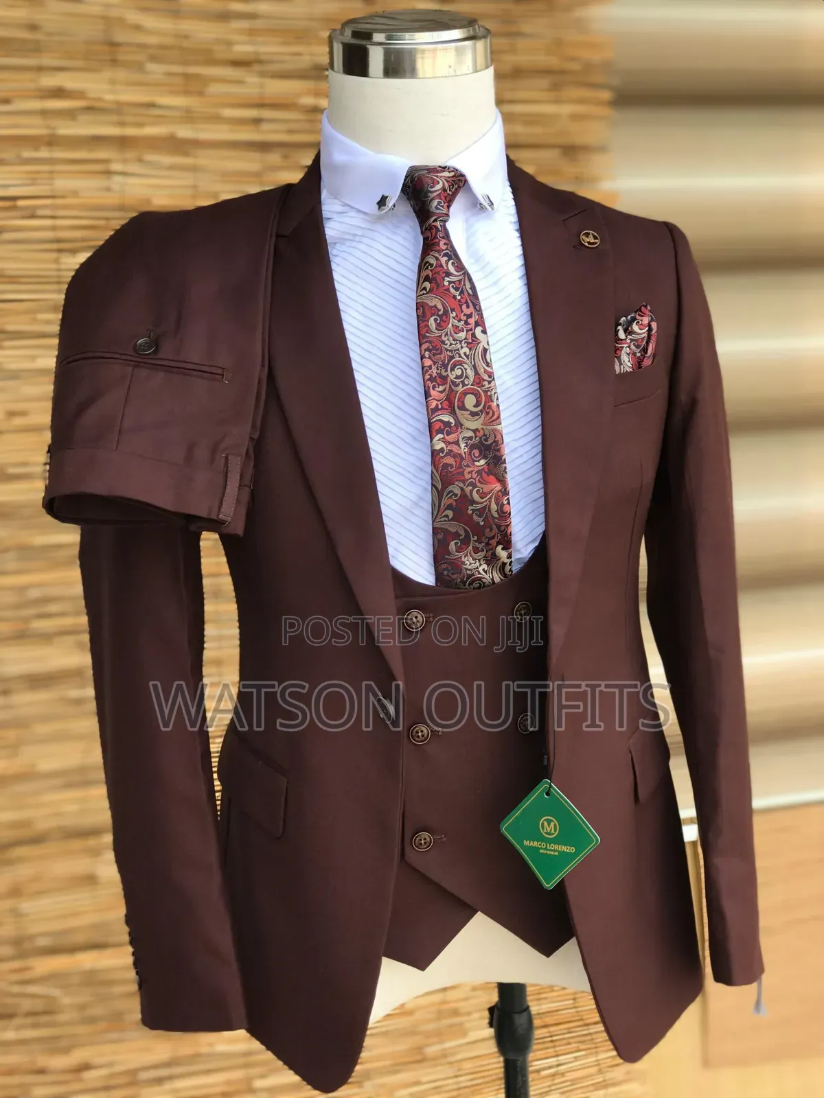 Men's Suits Very Very Fancy and Well Made or Designed