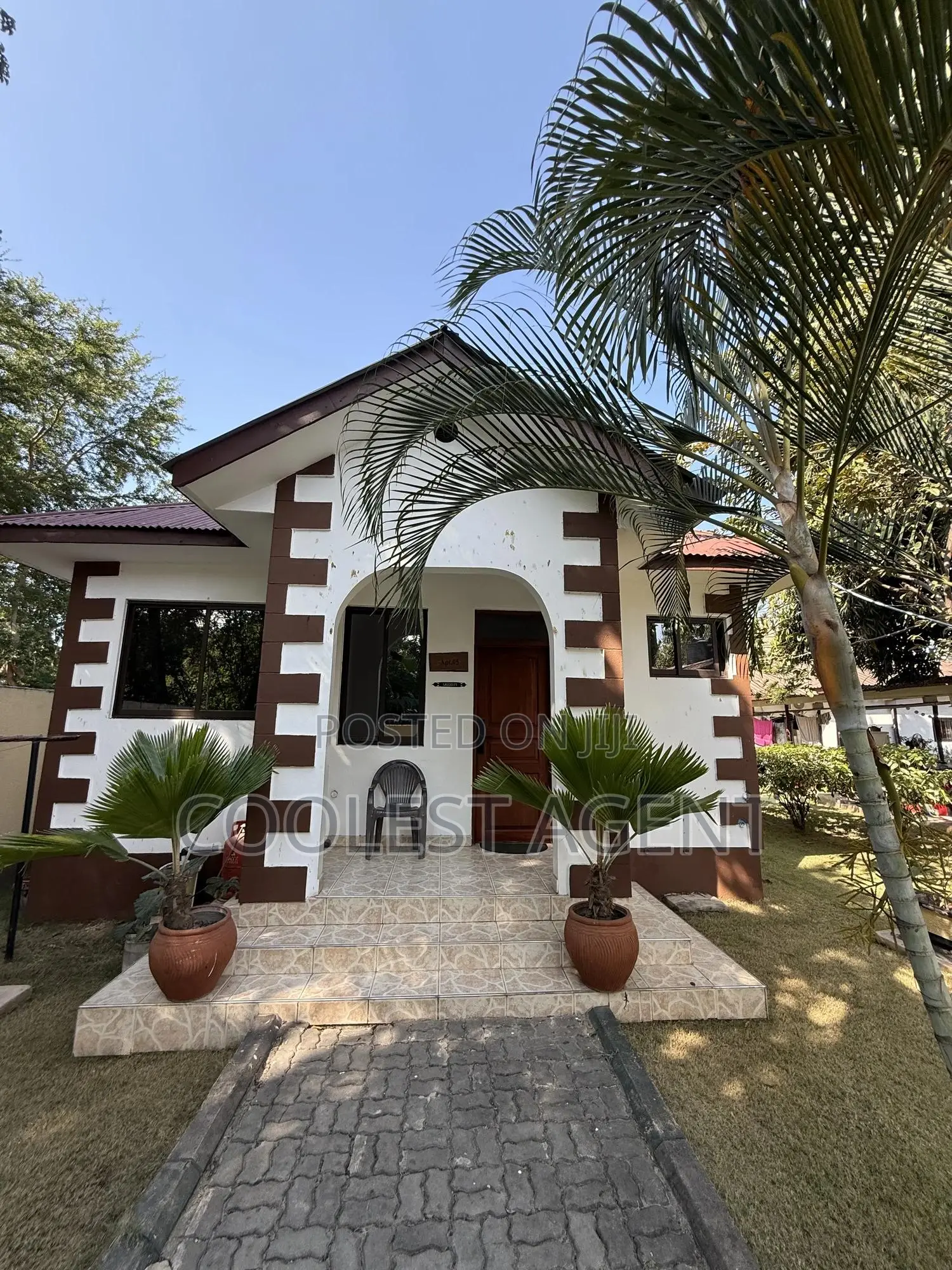 Furnished 1bdrm Apartment in Coolest Estate, Mikocheni for rent