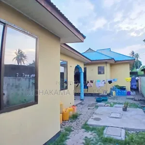 5bdrm House in Mchakama Real Estate, Ukonga for sale