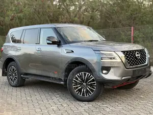Nissan Patrol 2024 Gray