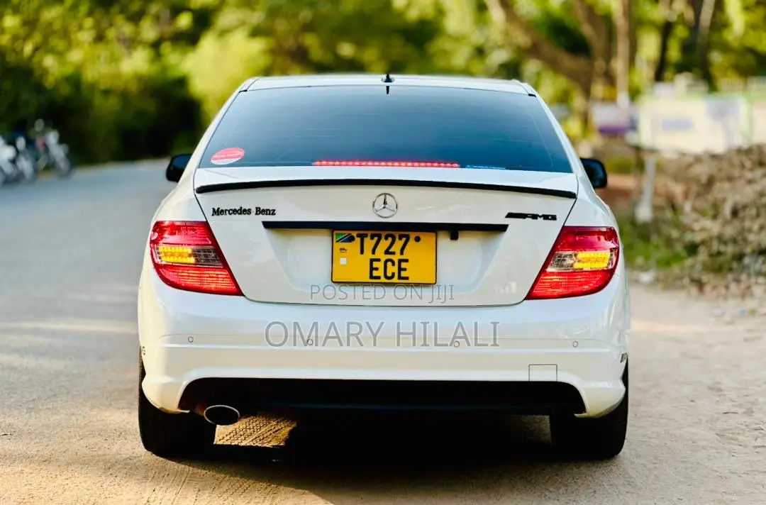 Mercedes-Benz E200 2008 White