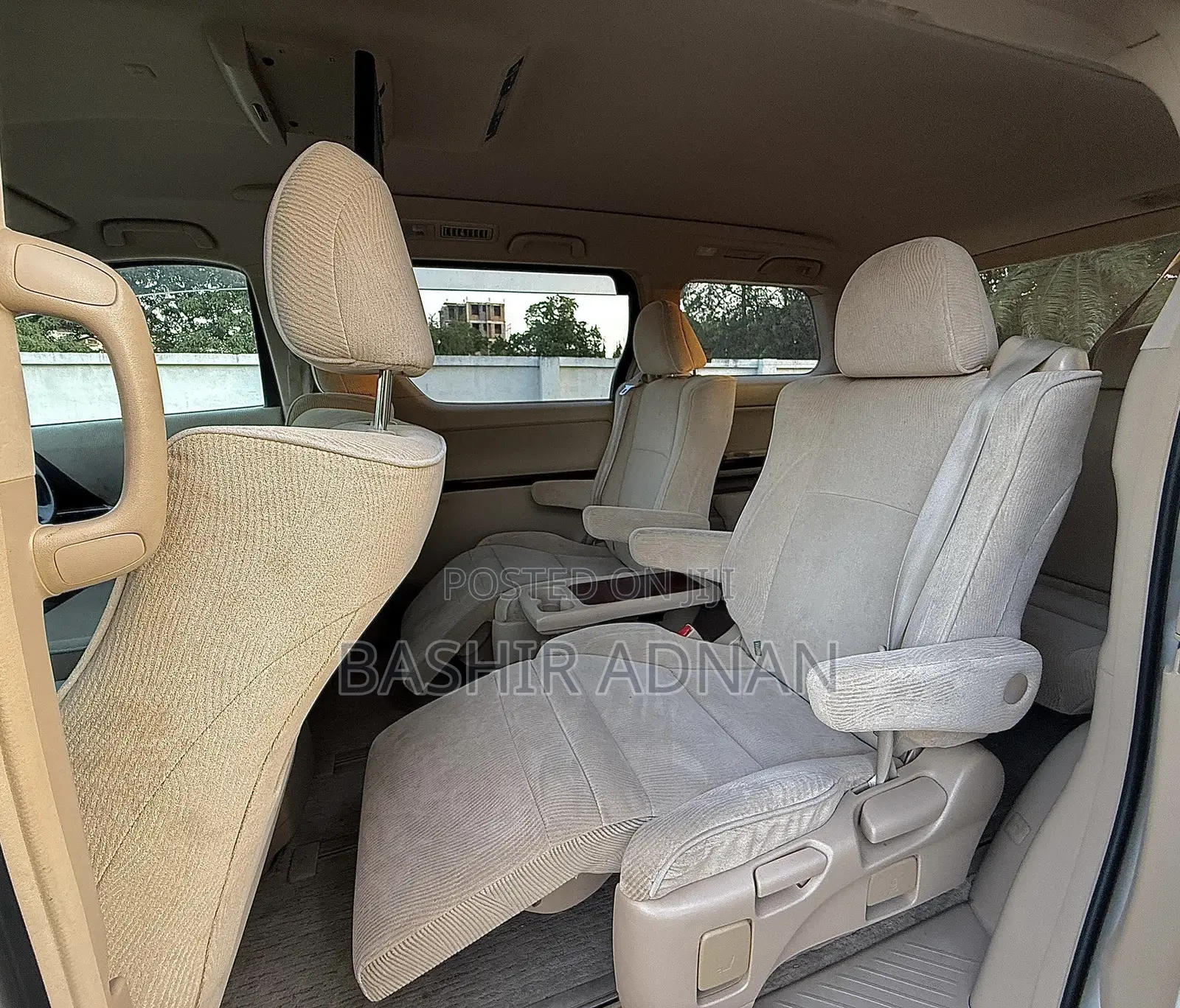 Toyota Alphard 2009 White