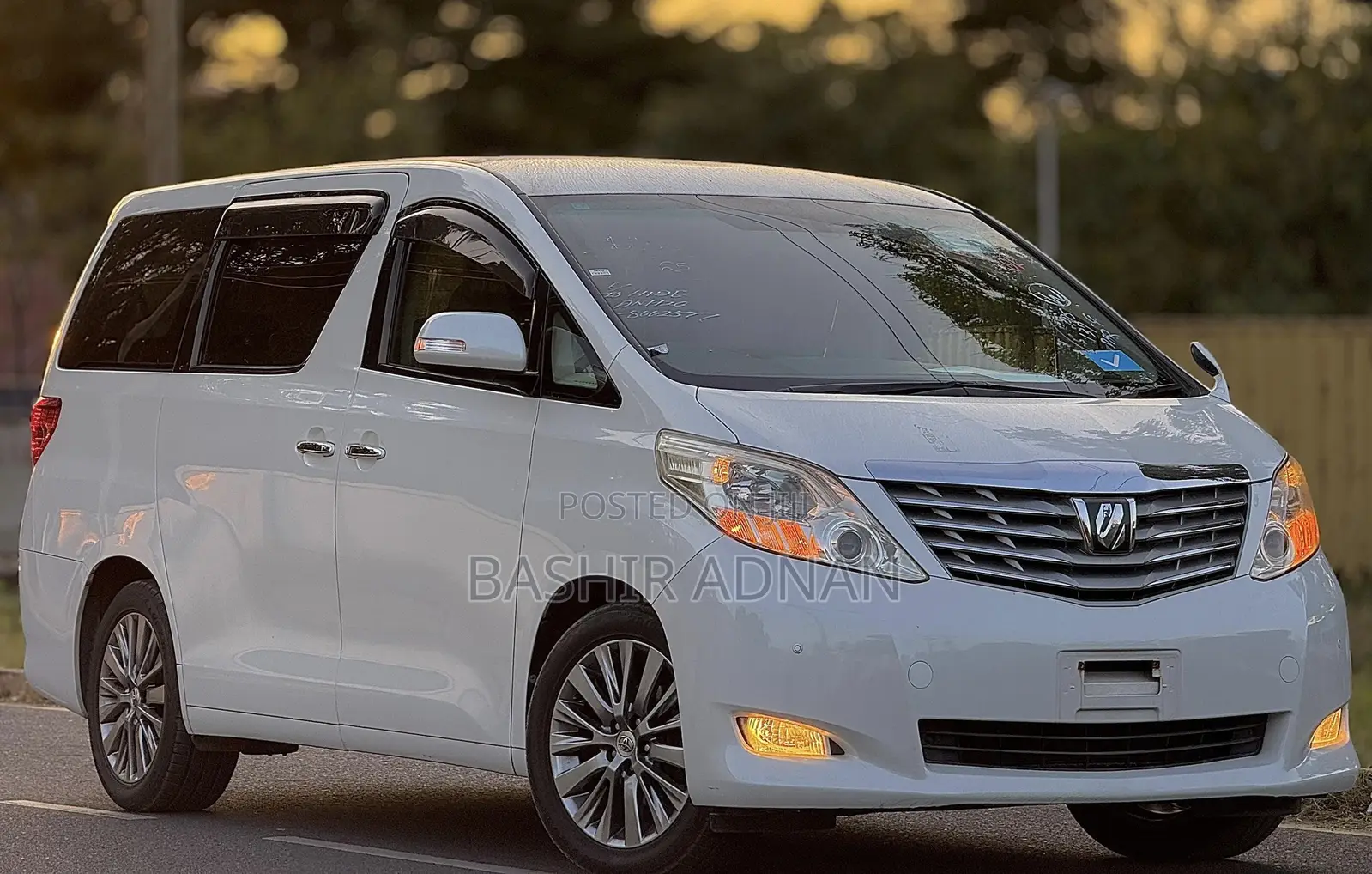 Toyota Alphard 2009 White