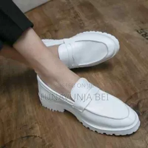Jonathan D White Shoes