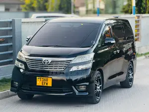 Toyota Vellfire 2010 Black