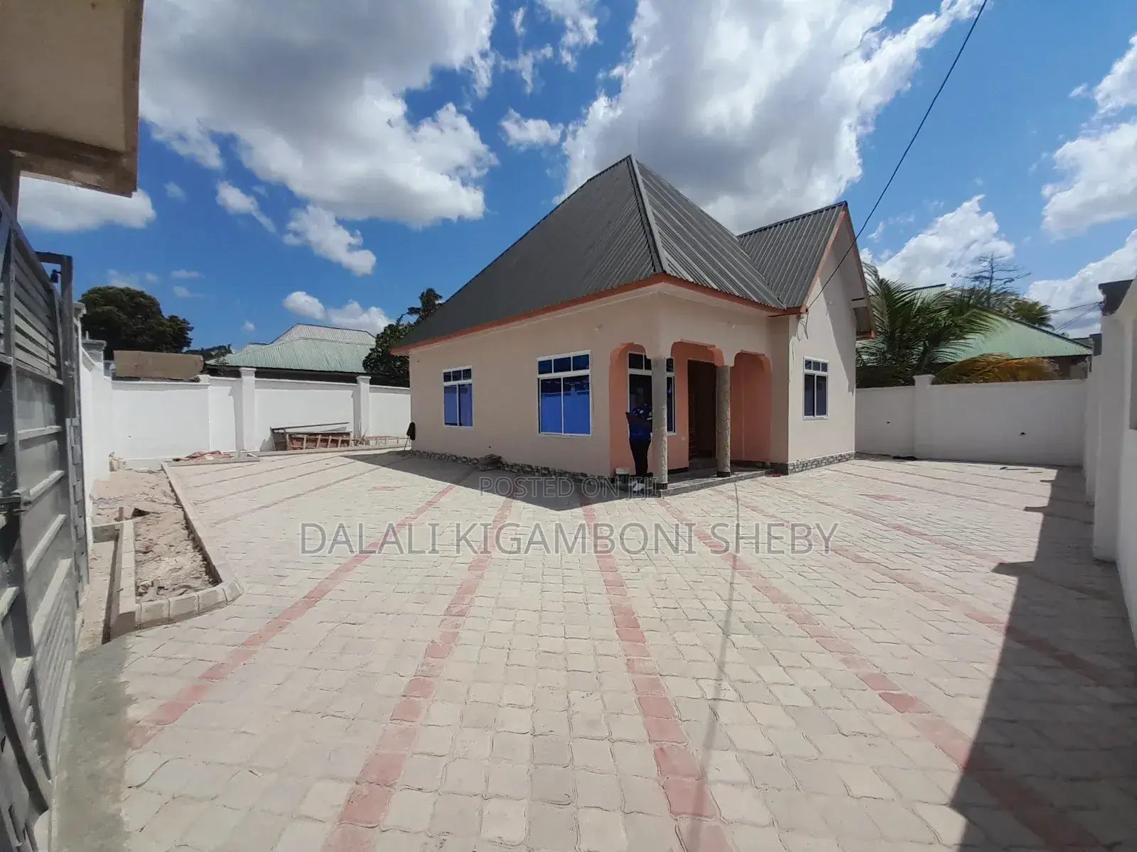 3bdrm House in Kigamboni Kibada for sale