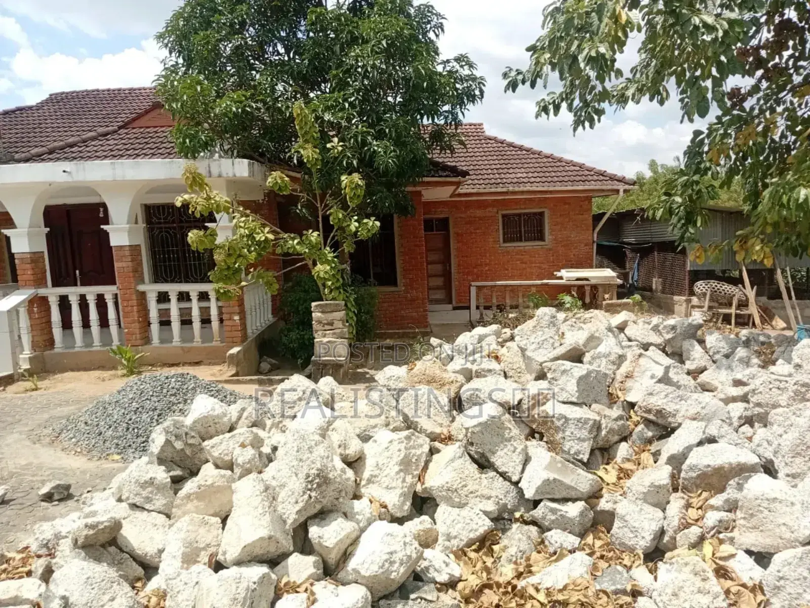 4bdrm House in Kasri Homes, Kimara for sale