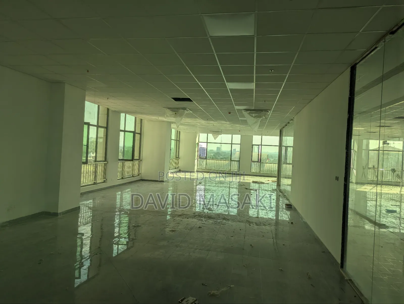 7th Floor, 190 Sq M Office for Rent in the Peninsula