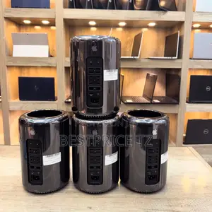 Desktop Computer Apple Mac Pro 16GB Intel Xeon SSD 512GB