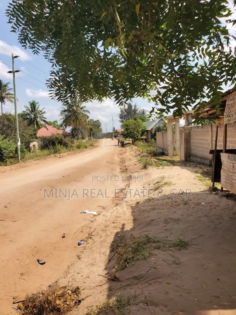 Plot for Sale Mivumoni Marobo Madale.