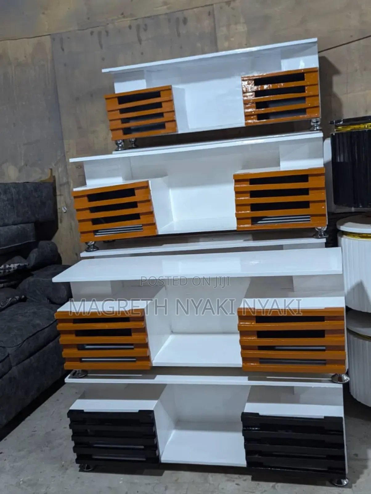 Show Case Portable Ya Kisasa Bei Poa