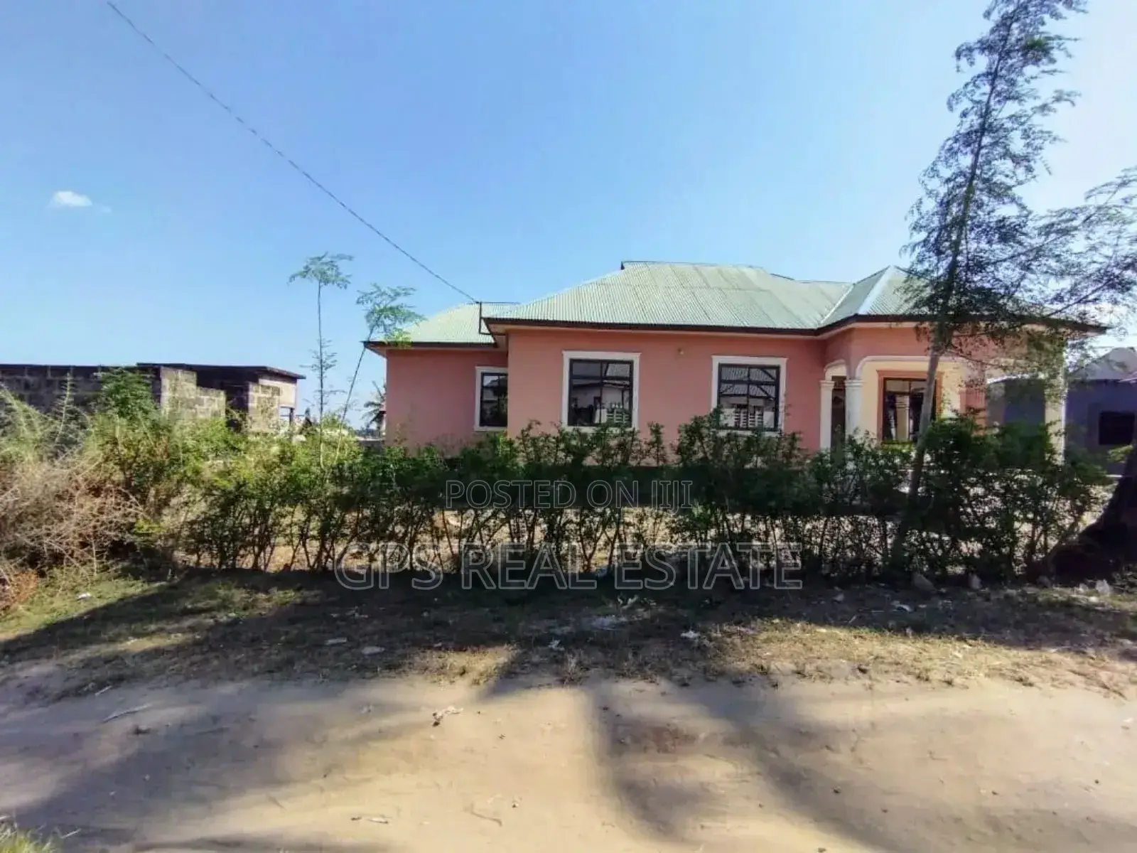 3bdrm House in Kinyerezi Mongo La, Kinondoni for sale