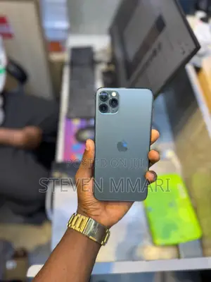 New Apple iPhone 11 Pro Max 256 GB Black