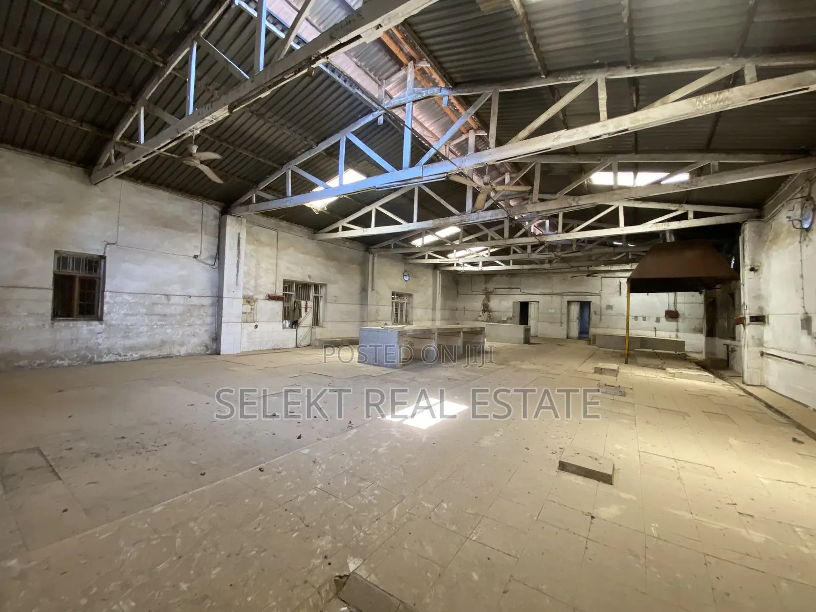 1589sqm Prime Warehouse at Ipogolo, Iringa Region for Sale