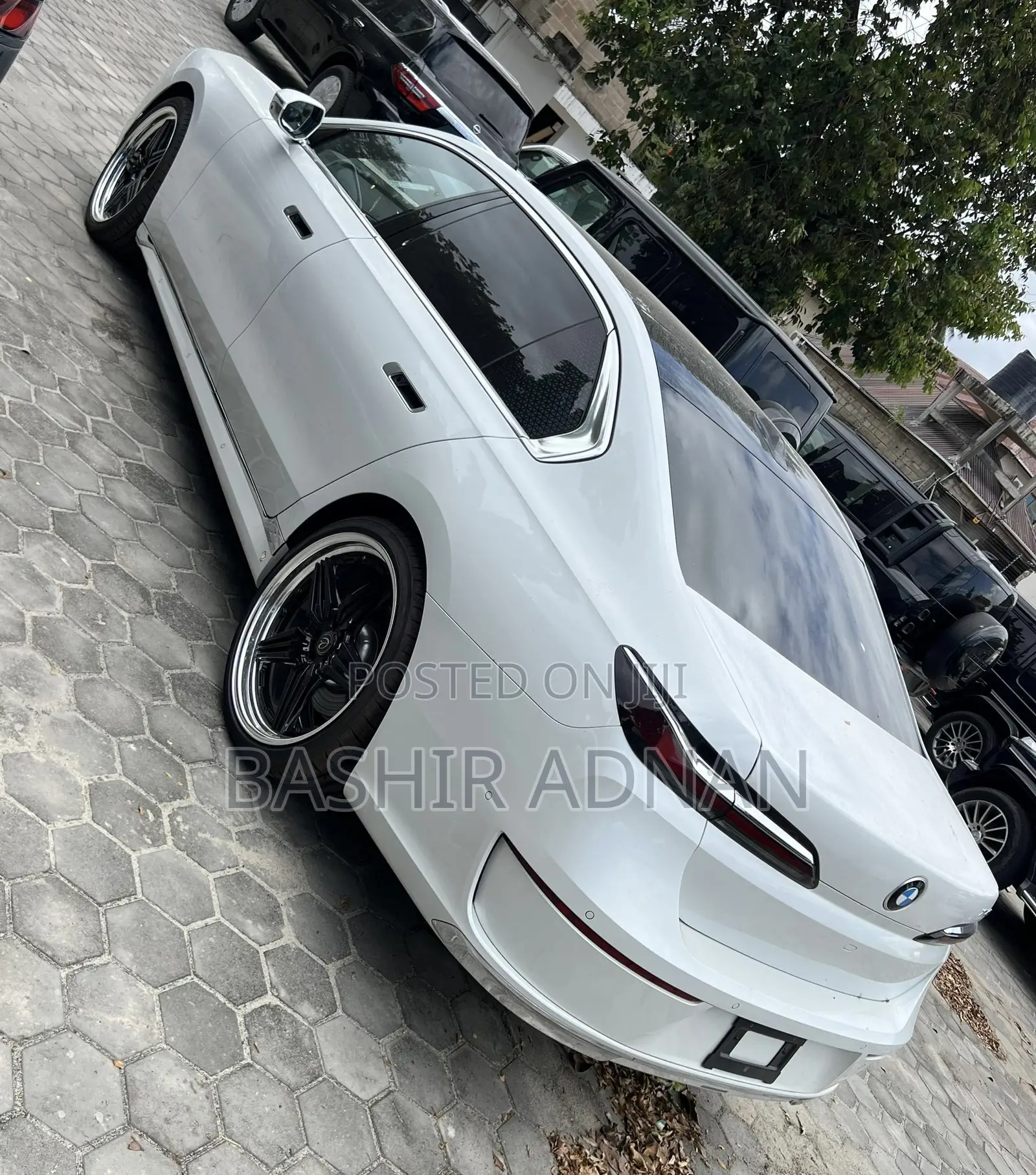New BMW 740 2023 White