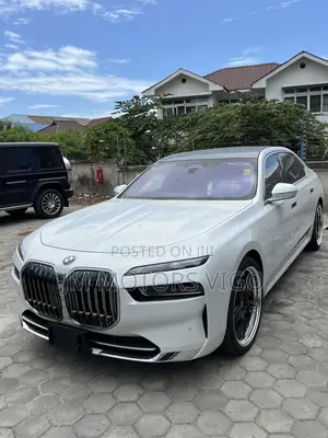 New BMW 740 2023 White