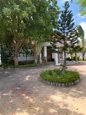 3bdrm House in Mchakama Real Estate, Mbweni for sale