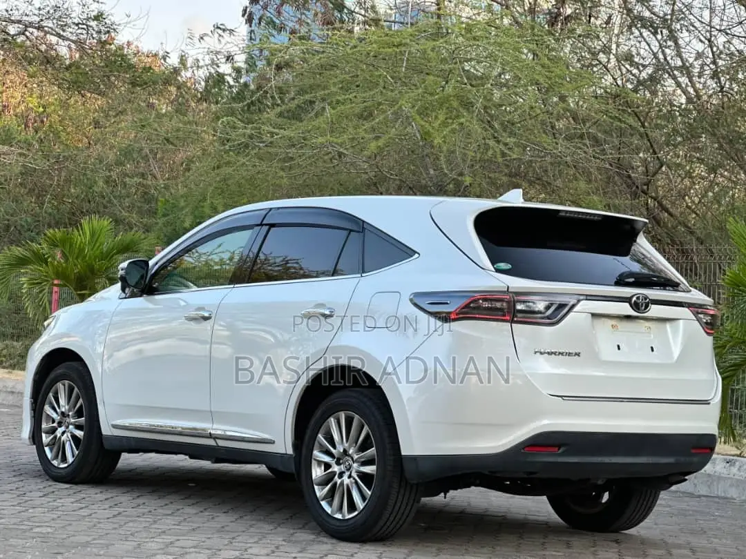 Toyota Harrier 2015 White