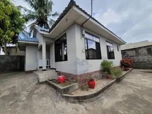 3bdrm House in Saku Mwisho, Temeke for sale