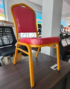 Kiti Kizuri Cha Sponji Gold Color And Red Cover