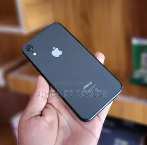 Apple XR 128 GB Black