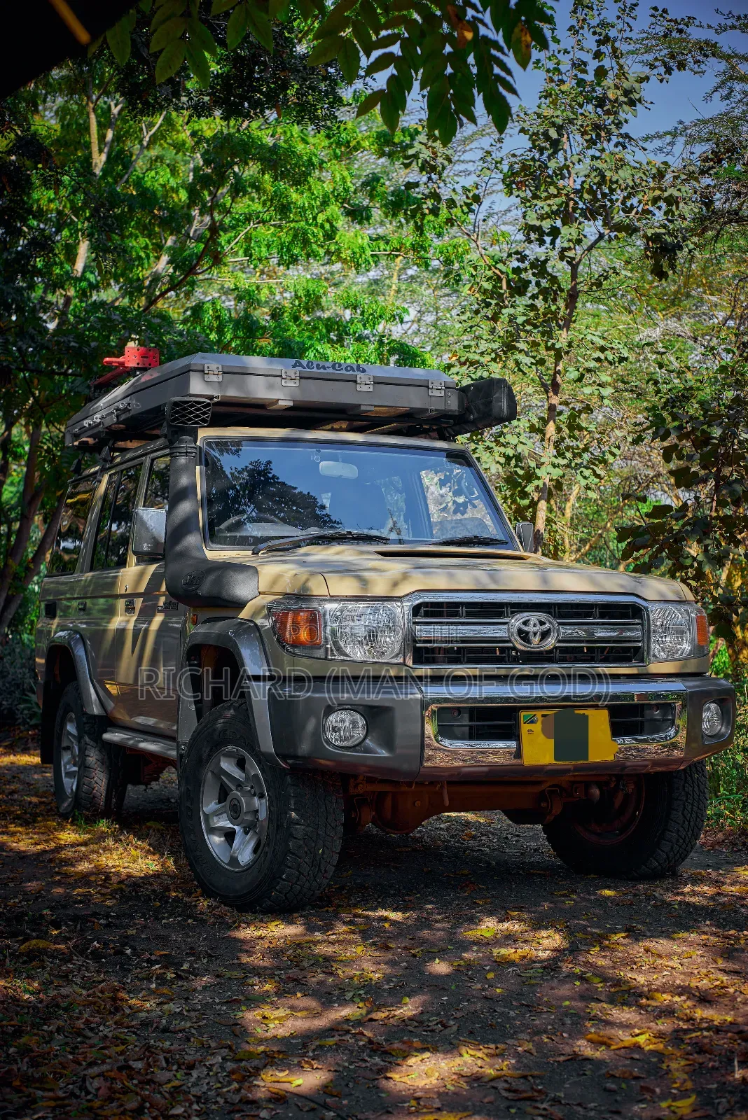 Toyota Land Cruiser 2022 Beige