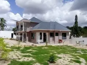 4bdrm House in Kinyerezi, Kinondoni for sale