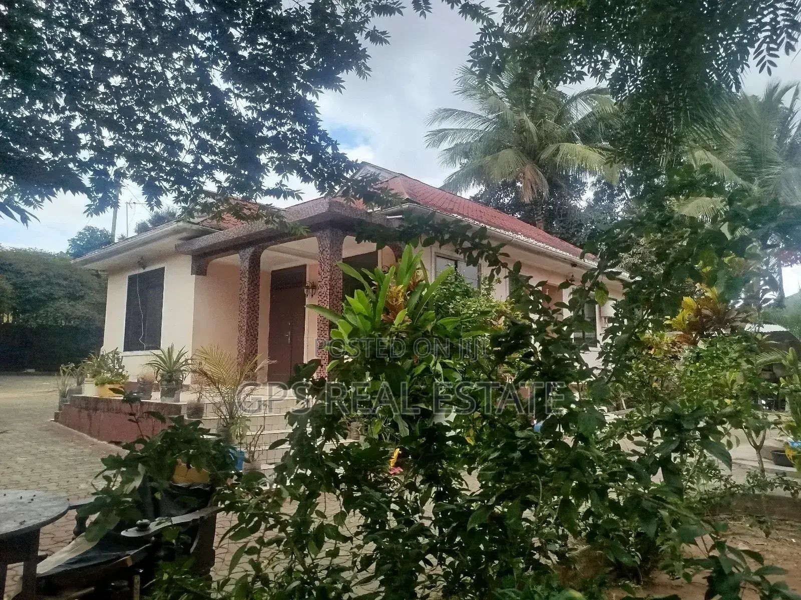 3bdrm House in Mbezi Mwisho, Kinondoni for sale