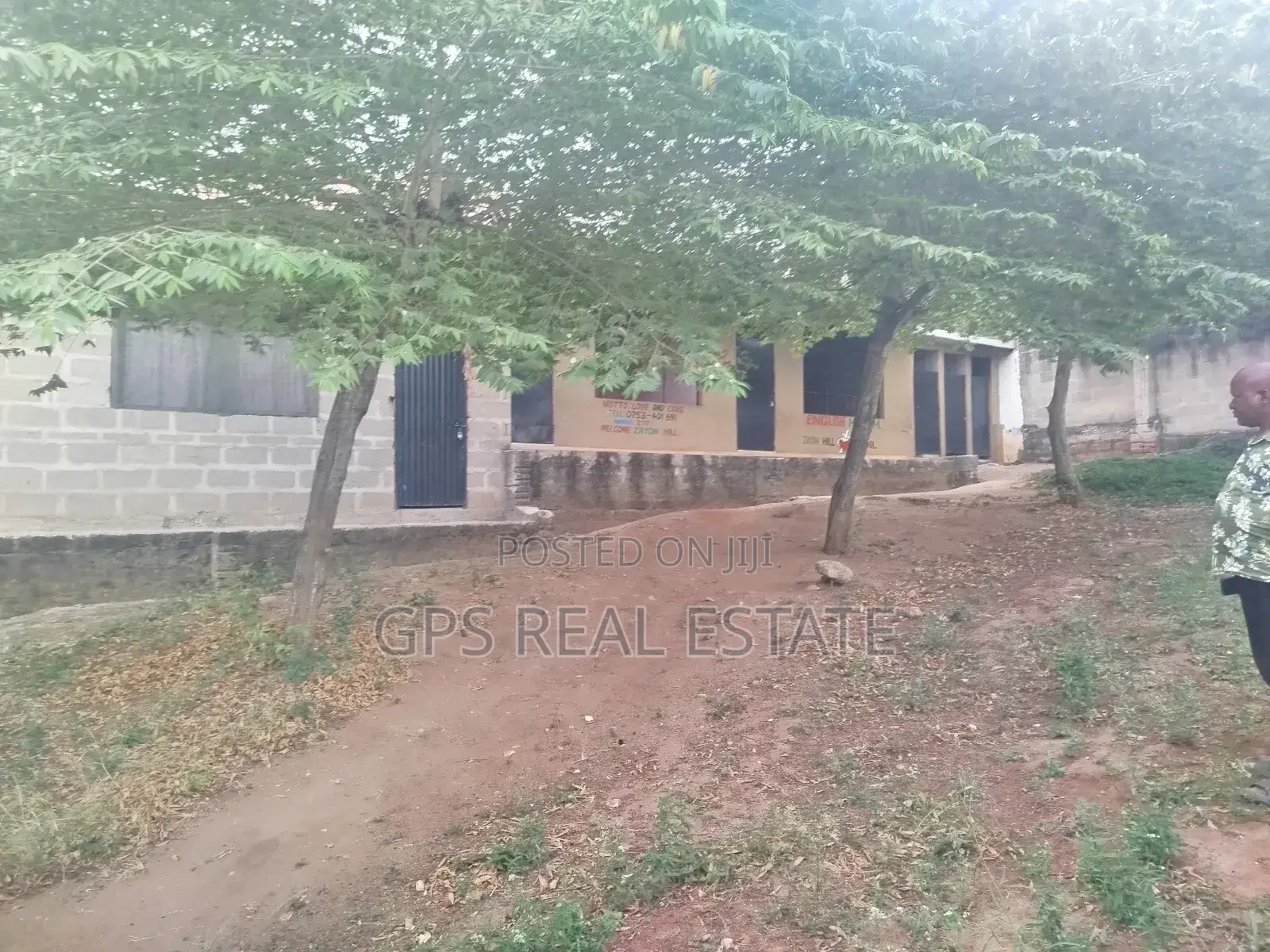 4bdrm Apartment in Mbezi Mwisho, Kinondoni for sale