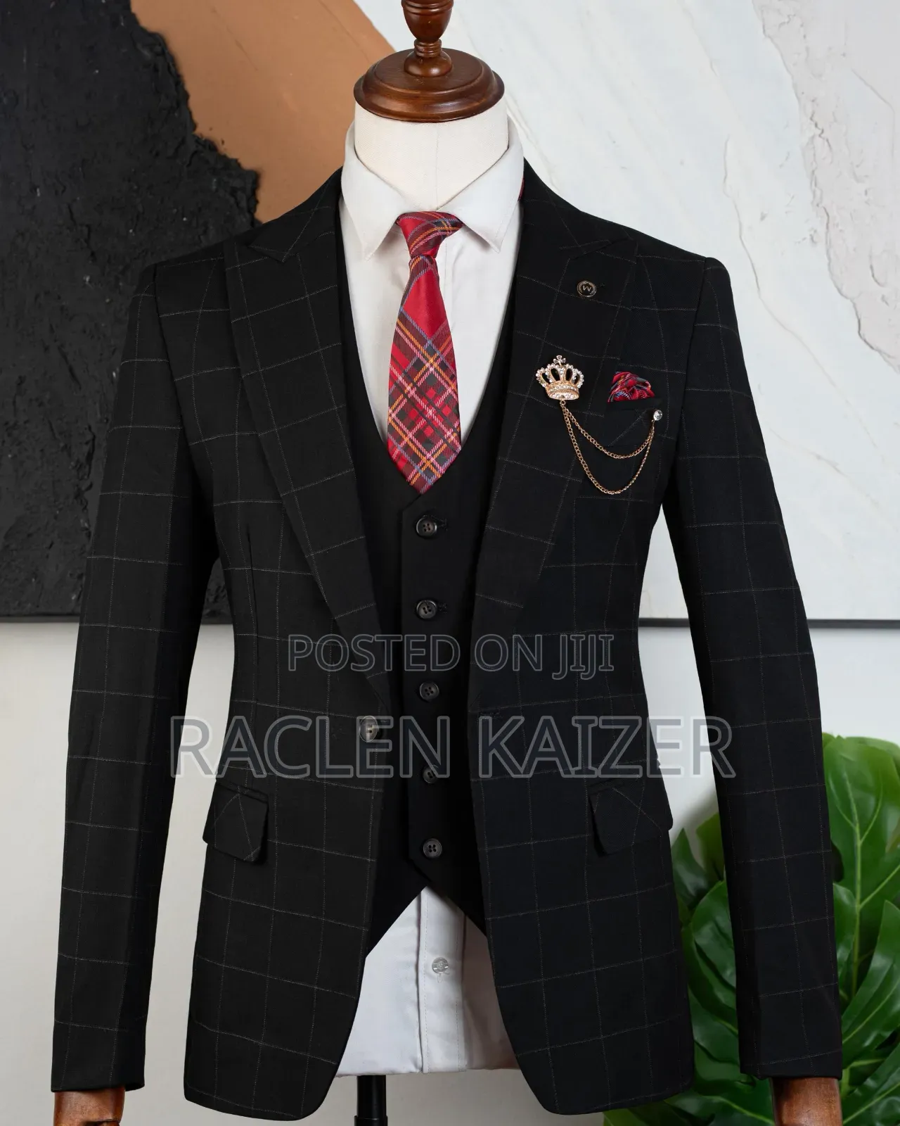 A Black Subtle Windowpane Check Pattern Suits