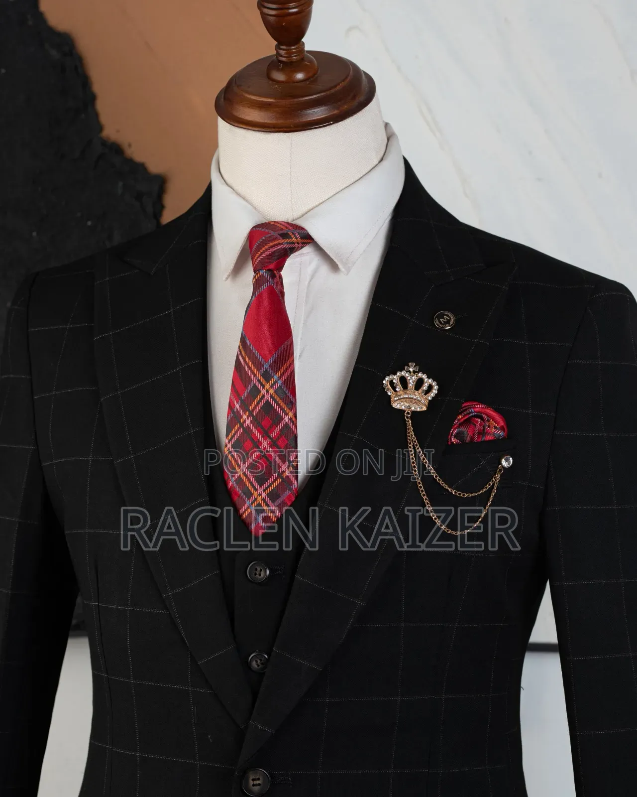 A Black Subtle Windowpane Check Pattern Suits
