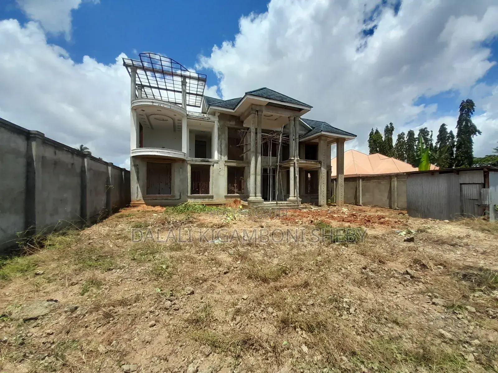 5bdrm House in Kigamboni Geza Ulole for sale