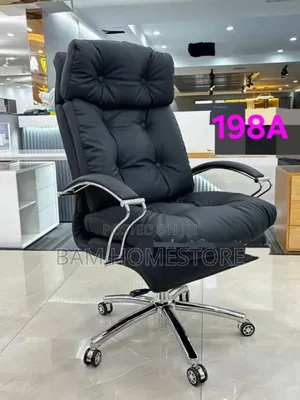 Plush Tufted Executive Office Chair