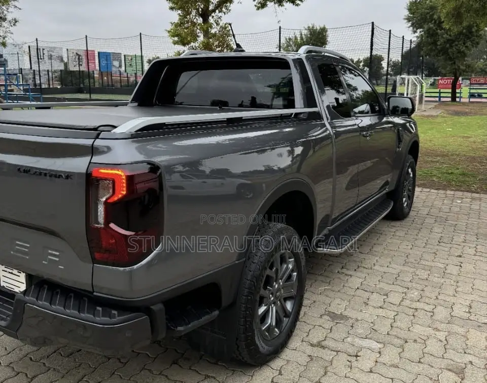New Ford Ranger 2025 Gray