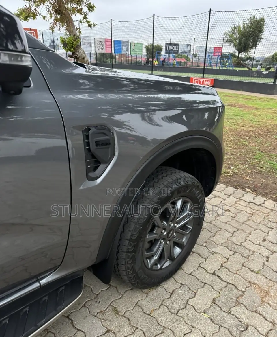 New Ford Ranger 2025 Gray
